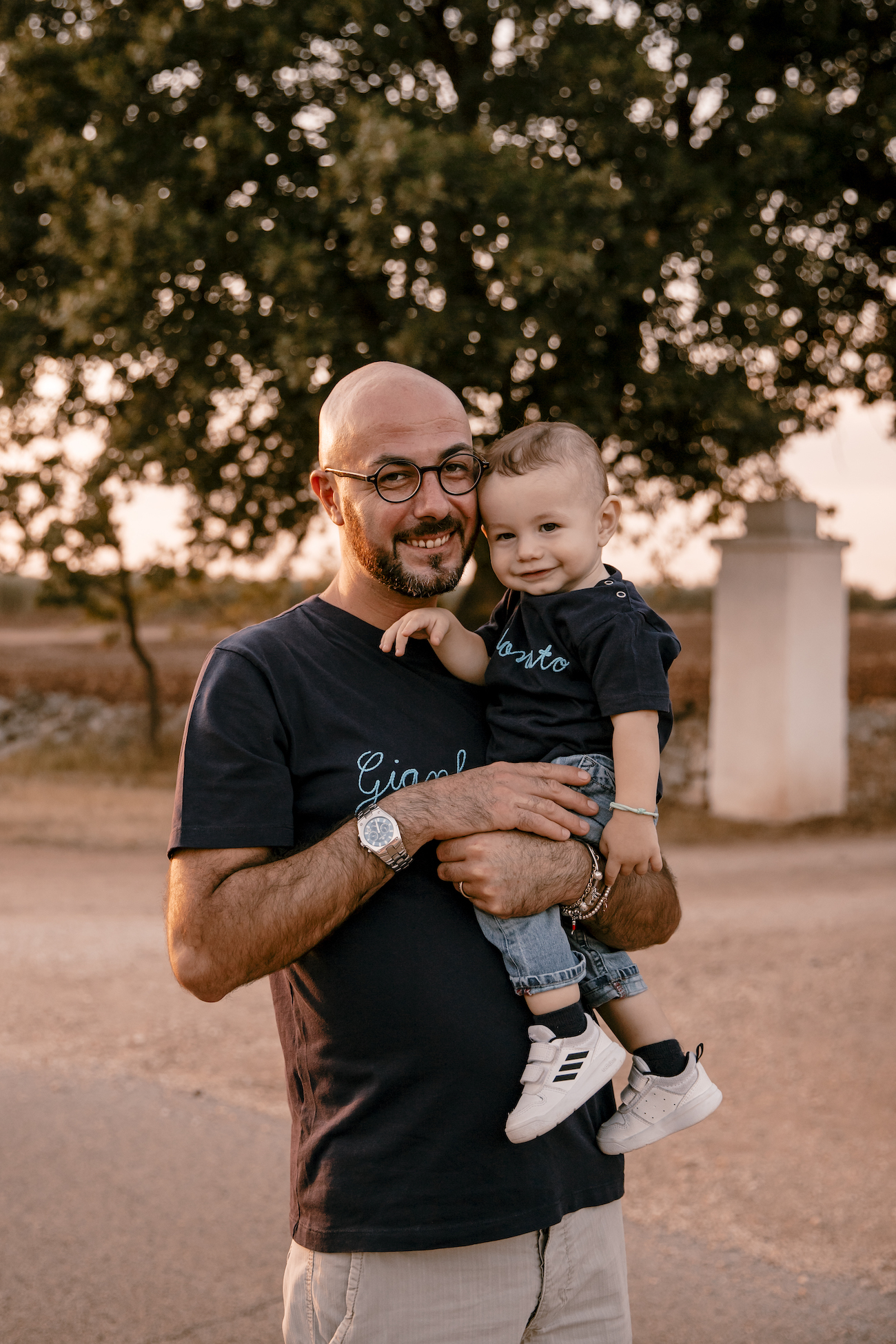 papà con il suo piccolo donato